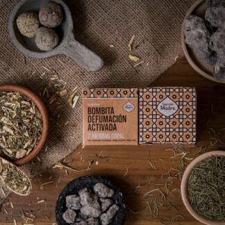Caja de 8 Bombitas de Incienso 7 Hierbas + Copal - Sagrada Madre